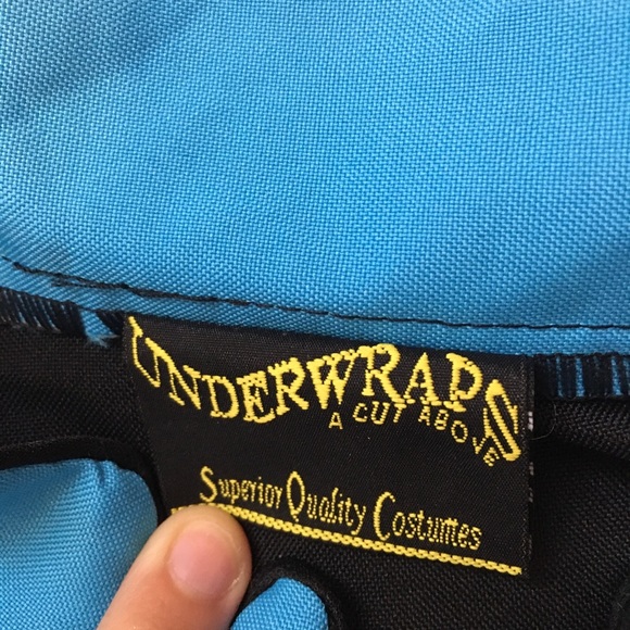 New PinUp Girl Costume - Picture 6 of 6